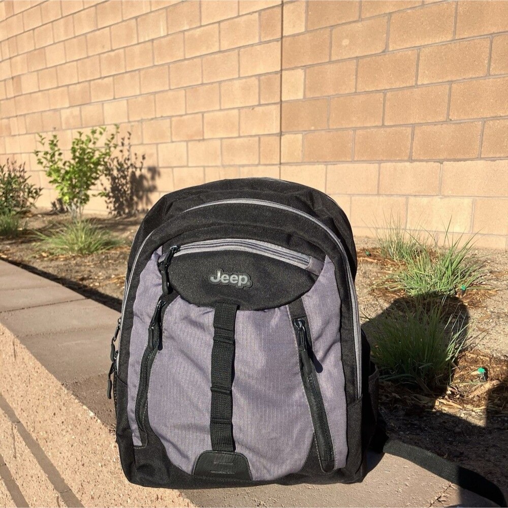 Official JEEP Black Grey Large Backpack 16”x11”clean adjustable Straps Travel